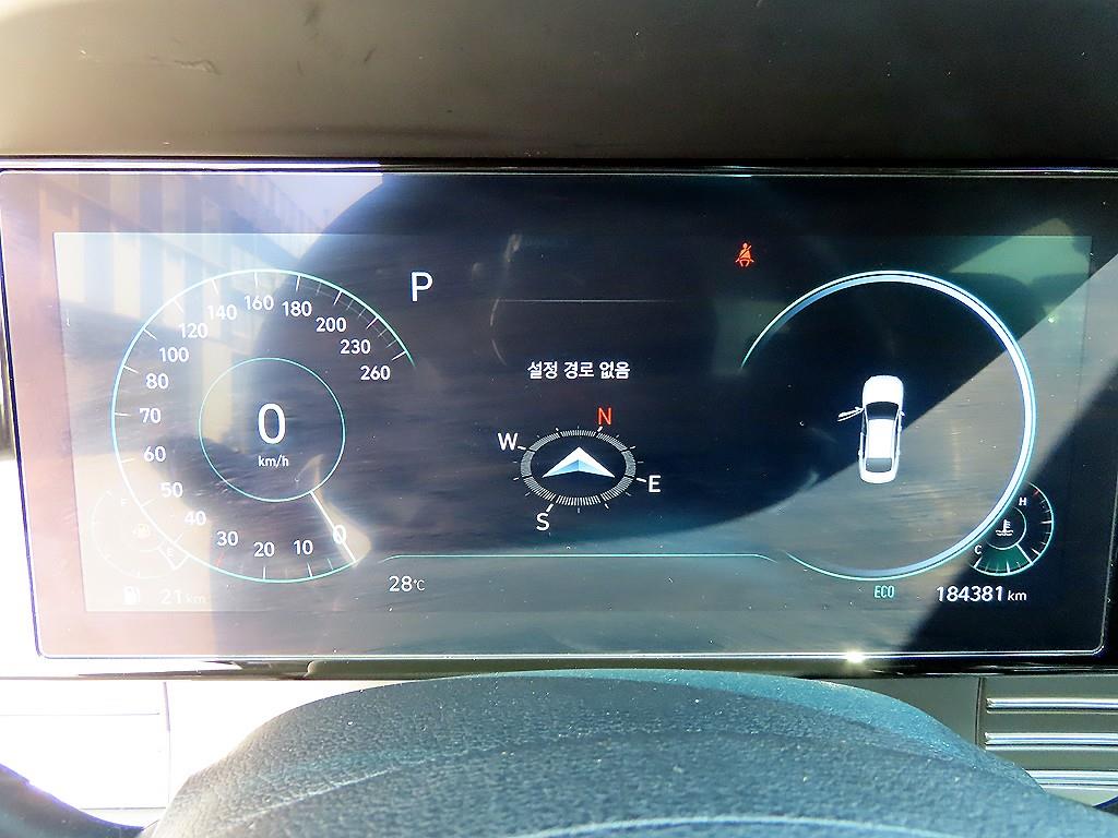 Hyundai Grandeur — photo 09