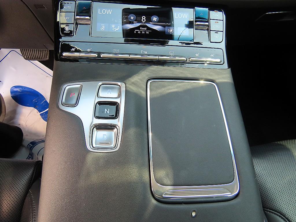 Hyundai Grandeur — photo 10