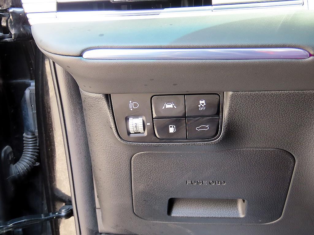 Hyundai Grandeur — photo 11