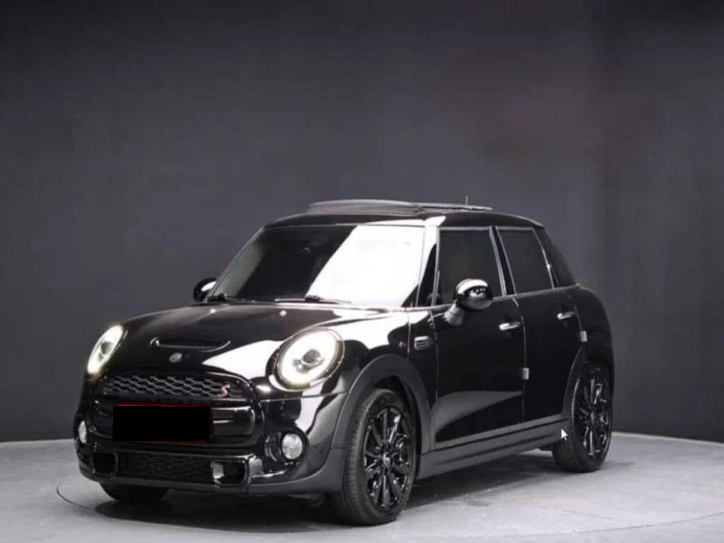 Mini Cooper — photo 01