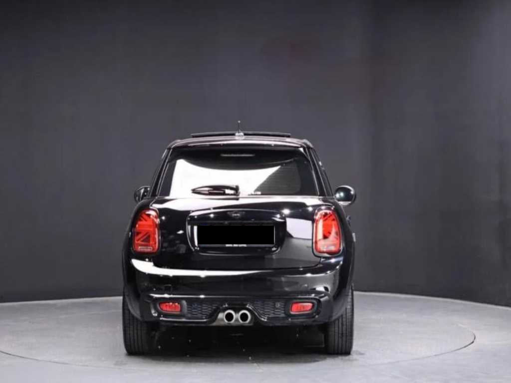 Mini Cooper — photo 04