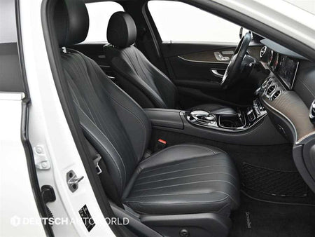 Mercedes-Benz E-Class — photo 10
