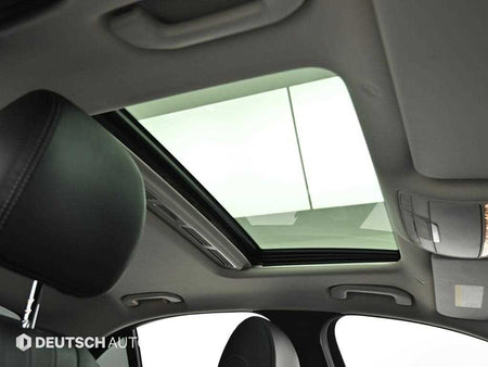 Mercedes-Benz E-Class — photo 18