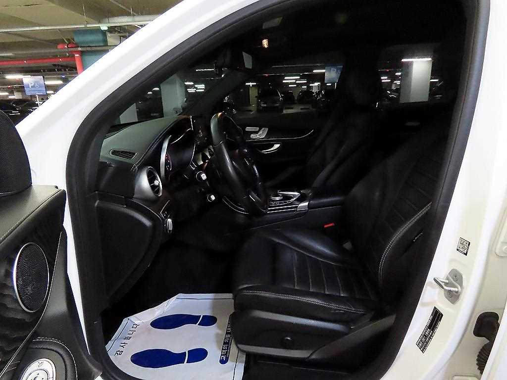 Mercedes-Benz GLC-Class — photo 06