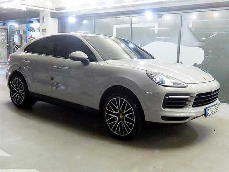 Porsche Cayenne — photo 01