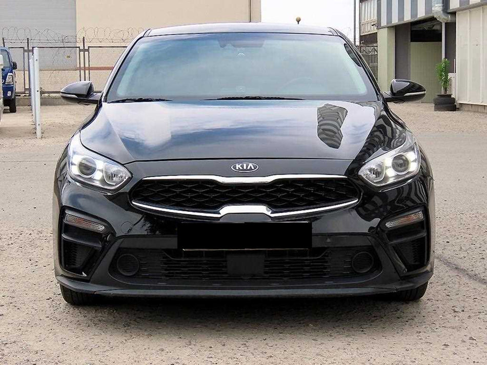 Kia K3 — photo 01