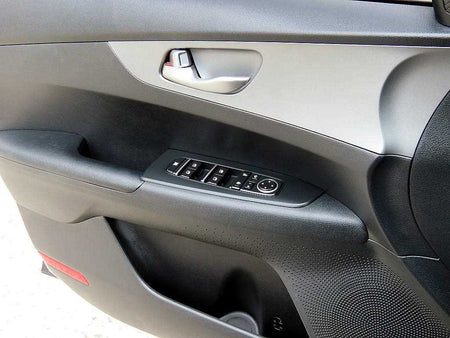 Kia K3 — photo 10