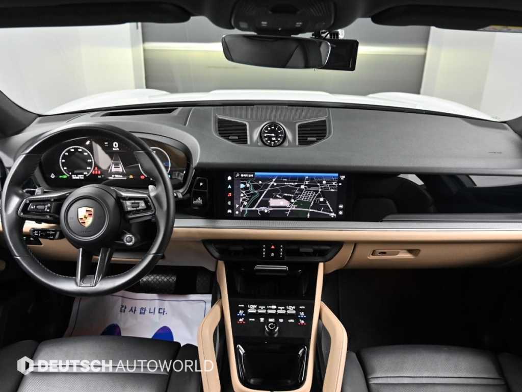Porsche Cayenne — photo 07