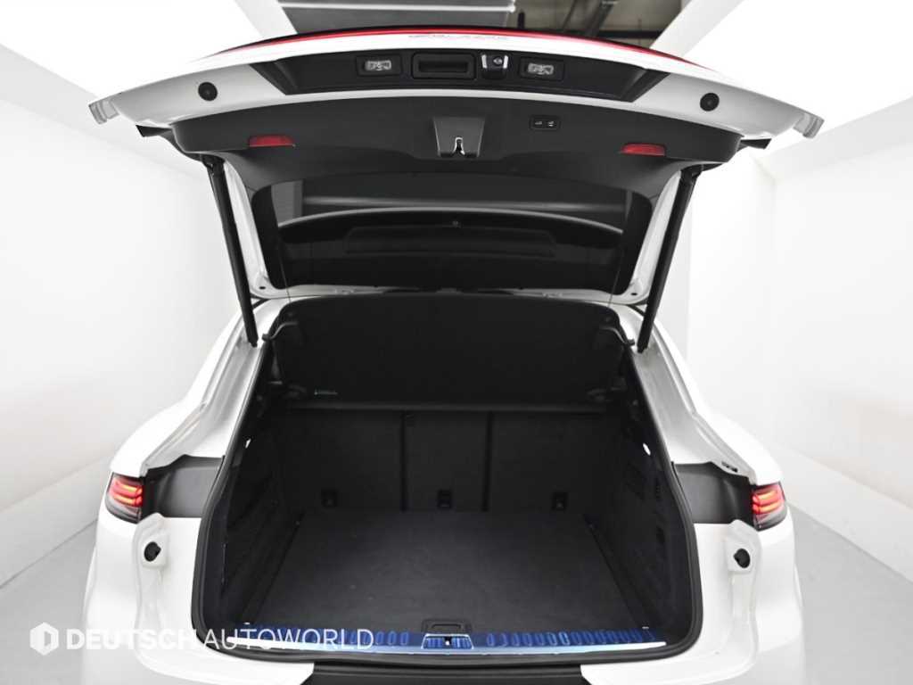Porsche Cayenne — photo 19