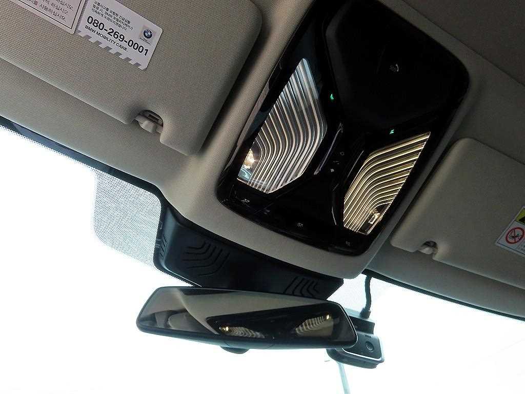 BMW 5-Series — photo 15