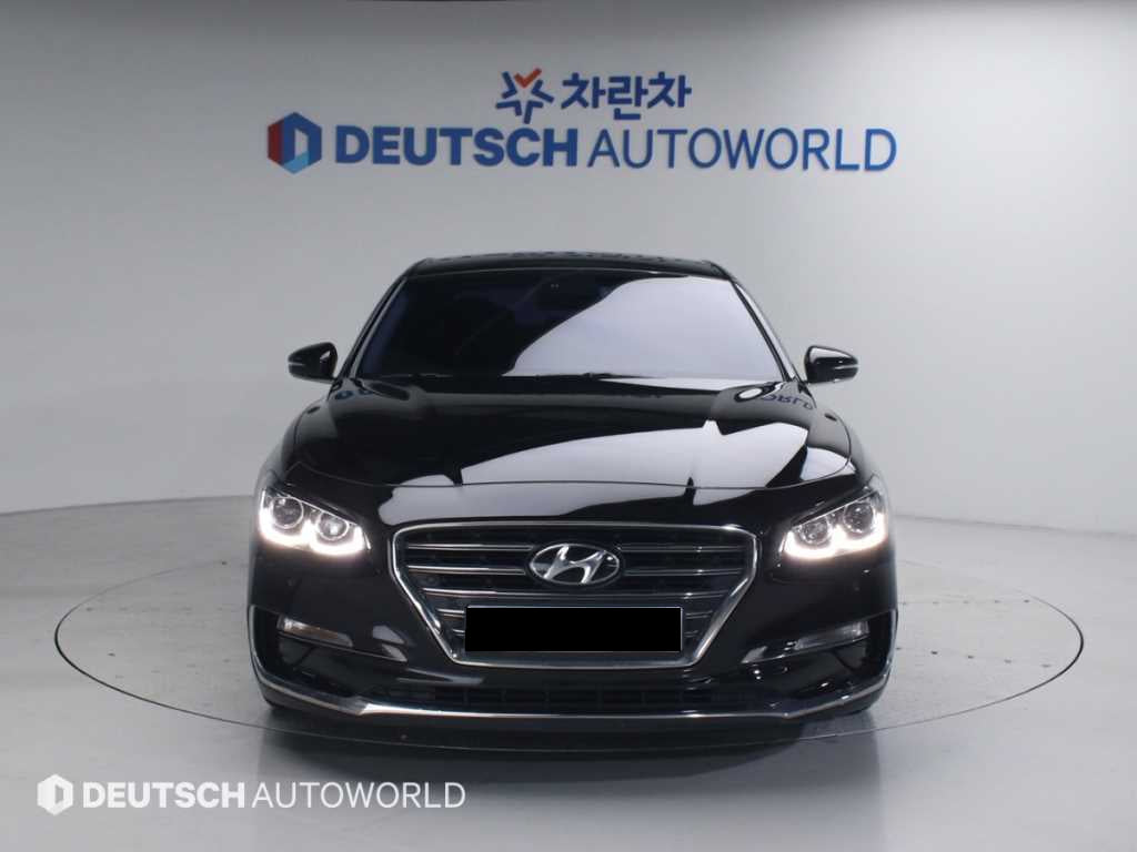 Hyundai Grandeur — photo 03
