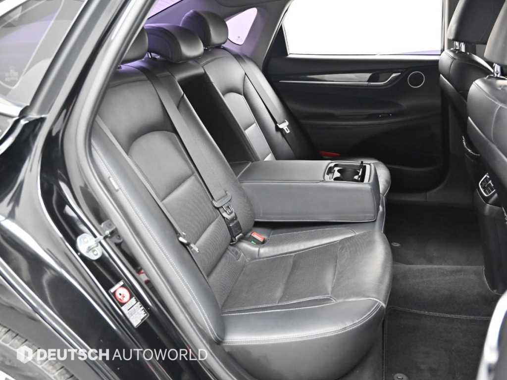 Hyundai Grandeur — photo 12