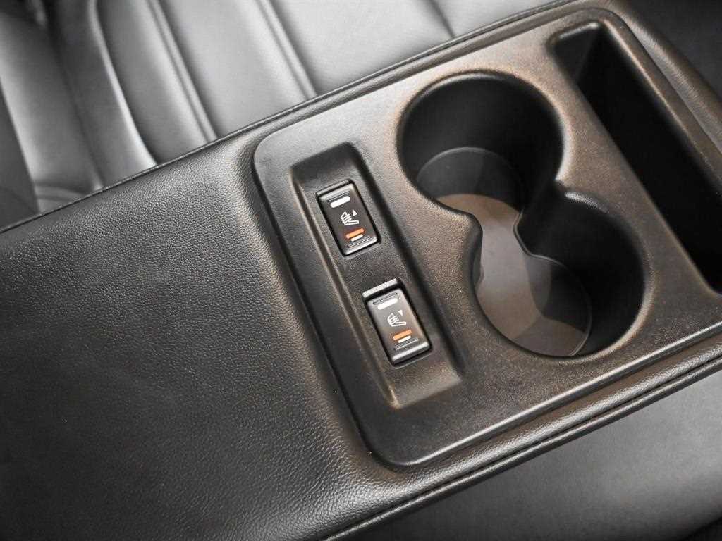 RENAULT SM6 — photo 16
