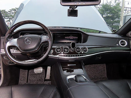 Mercedes-Benz S-Class — photo 07