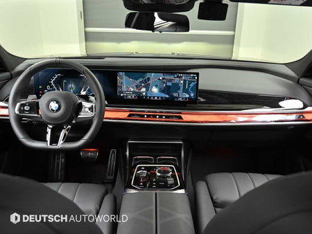 BMW 7-Series — photo 07