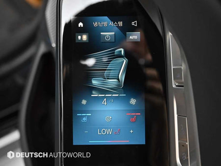 BMW 7-Series — photo 16