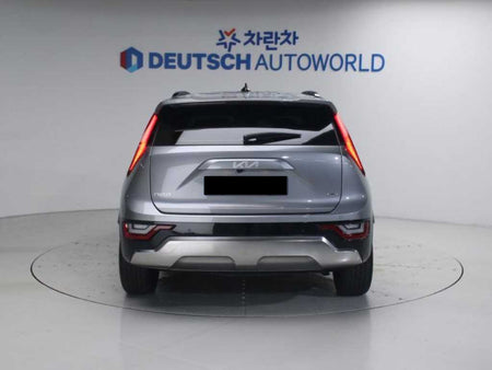 Kia Niro — photo 04