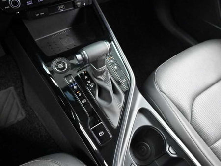 Kia Niro — photo 09