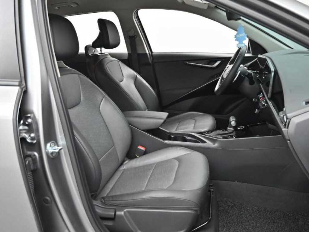 Kia Niro — photo 10