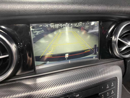 Mercedes-Benz SLC-Class — photo 15
