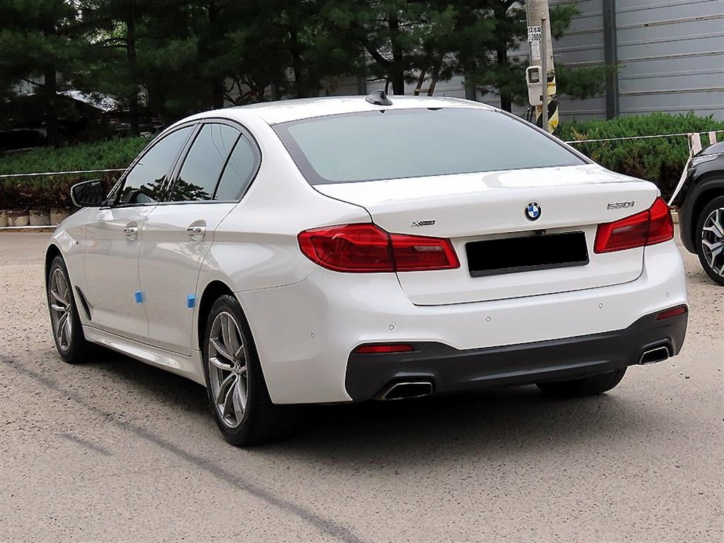 BMW 5-Series — photo 03