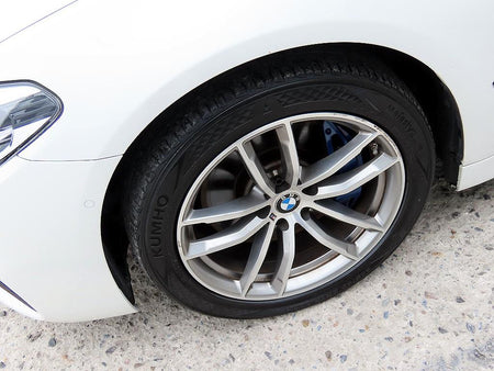 BMW 5-Series — photo 18