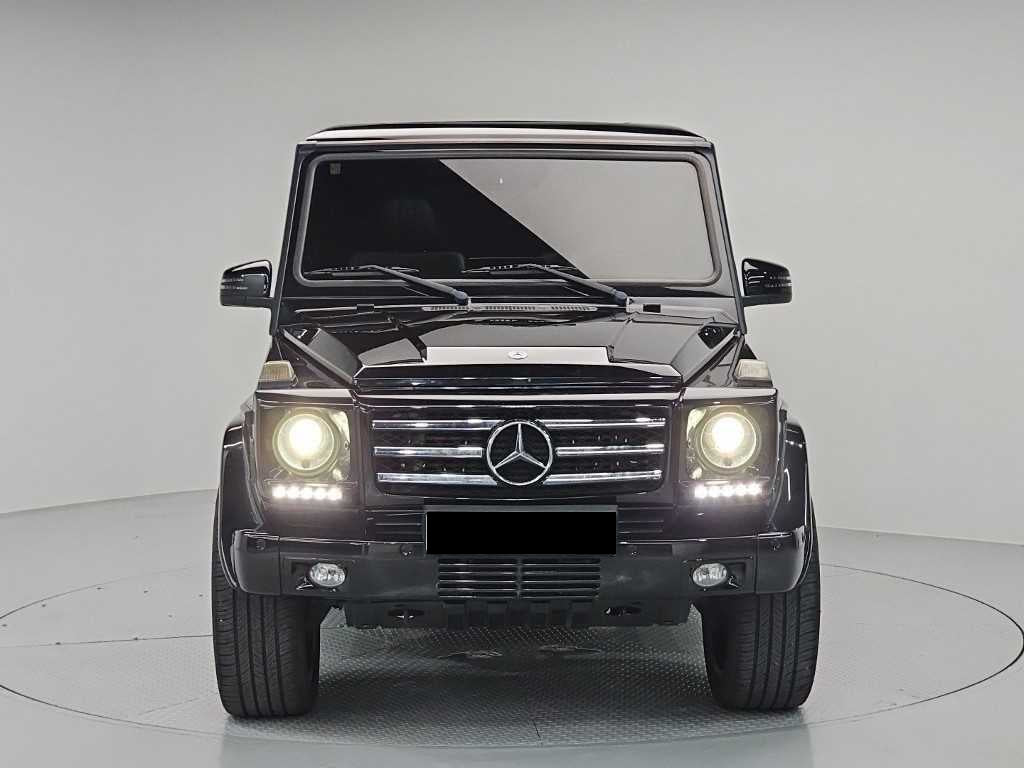Mercedes-Benz G-Class — photo 02