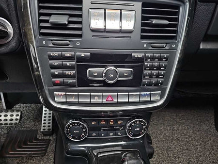 Mercedes-Benz G-Class — photo 10