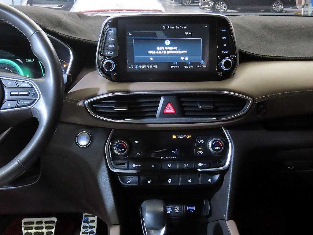 Hyundai Santafe — photo 11