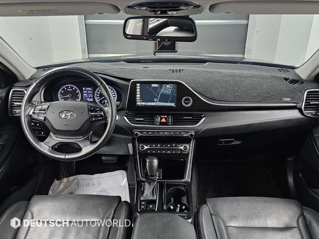 Hyundai Grandeur — photo 07