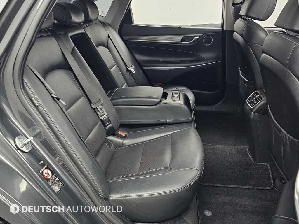 Hyundai Grandeur — photo 12
