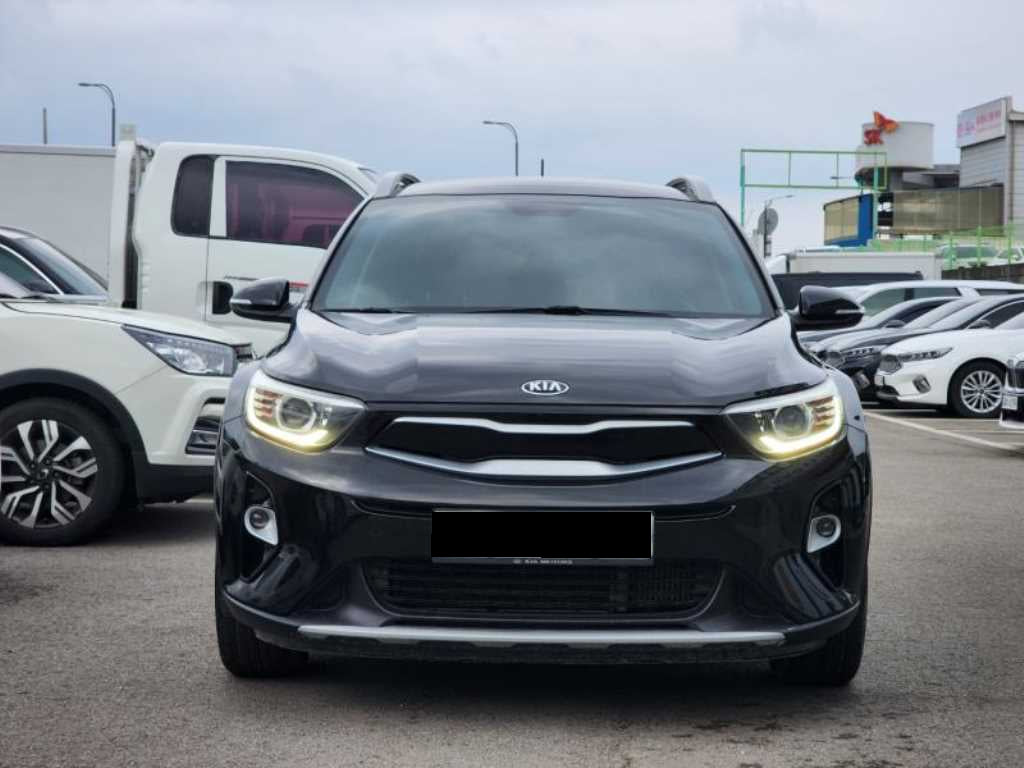 Kia Stonic — photo 03