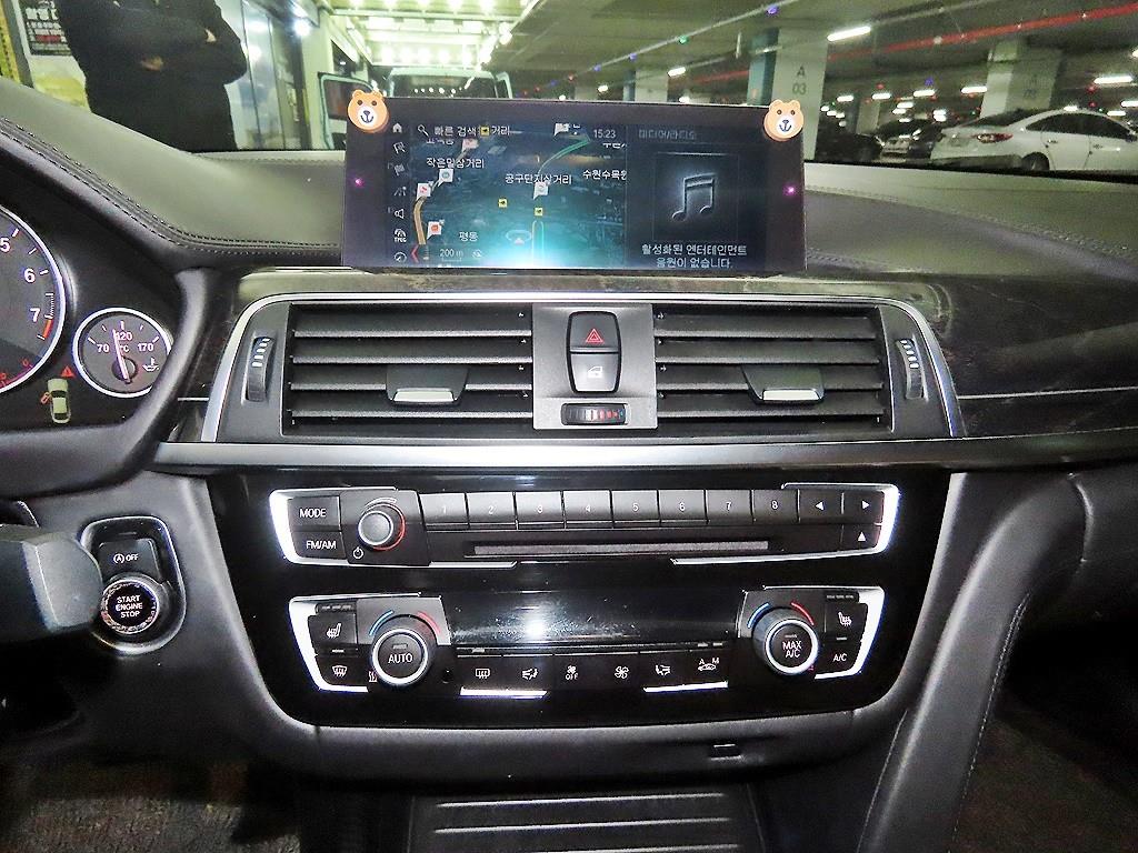 BMW 4-Series — photo 11