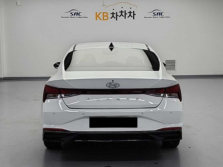 Hyundai Avante — photo 03