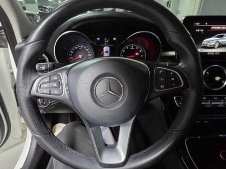 Mercedes-Benz C-Class — photo 13