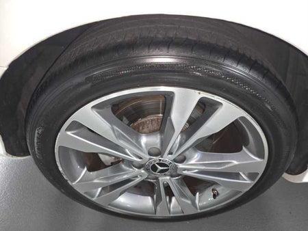 Mercedes-Benz C-Class — photo 18