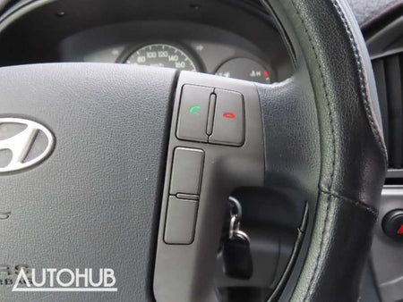 Hyundai Starex — photo 12