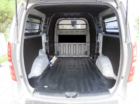 Hyundai Starex — photo 19