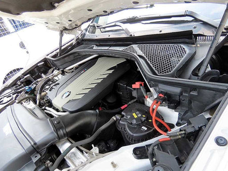 BMW X6 — photo 19