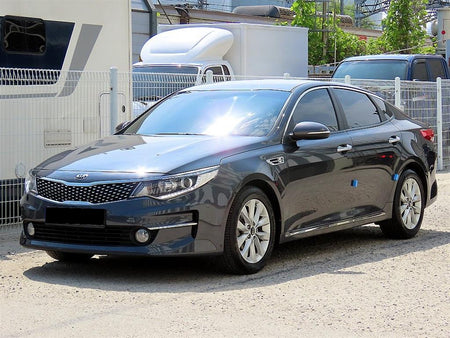 Kia K5 — photo 02