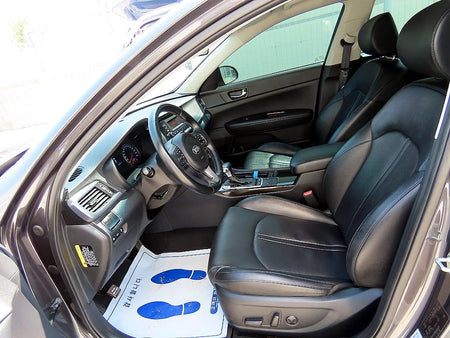 Kia K5 — photo 05