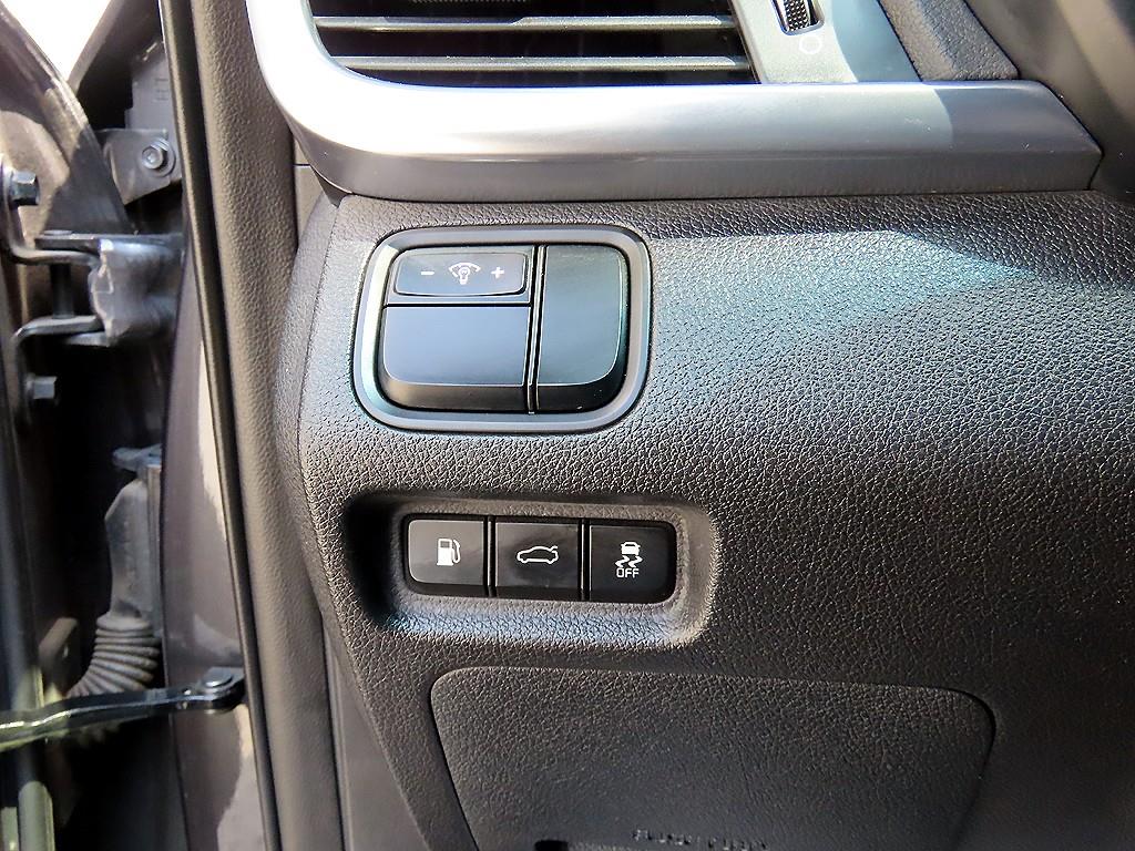 Kia K5 — photo 12