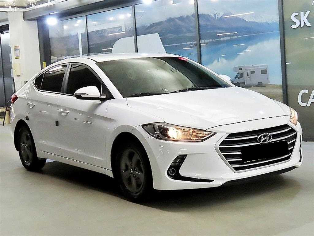 Hyundai Avante — photo 01