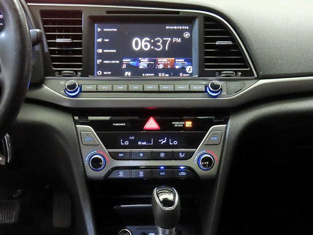 Hyundai Avante — photo 11