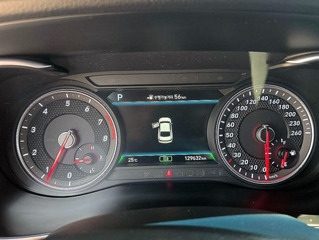 Genesis G70 — photo 09