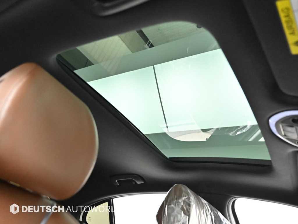 Genesis G70 — photo 18