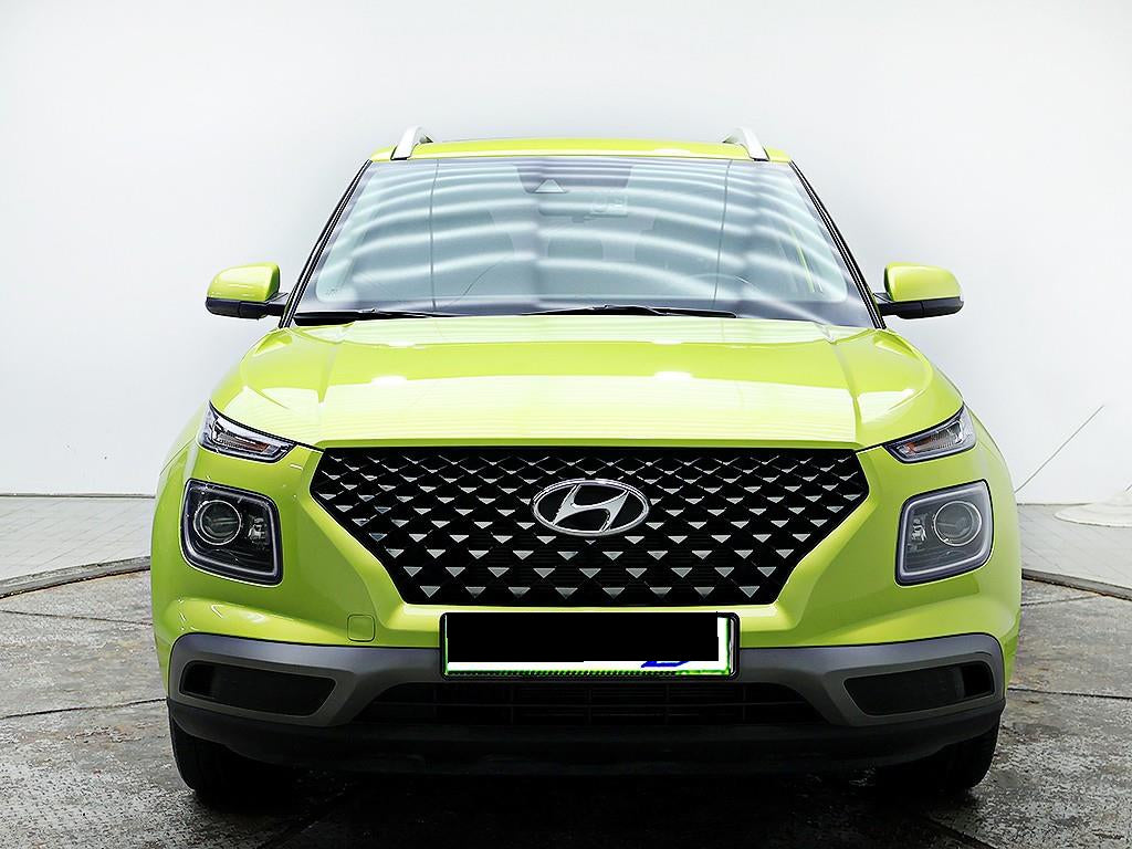Hyundai Venue — photo 01