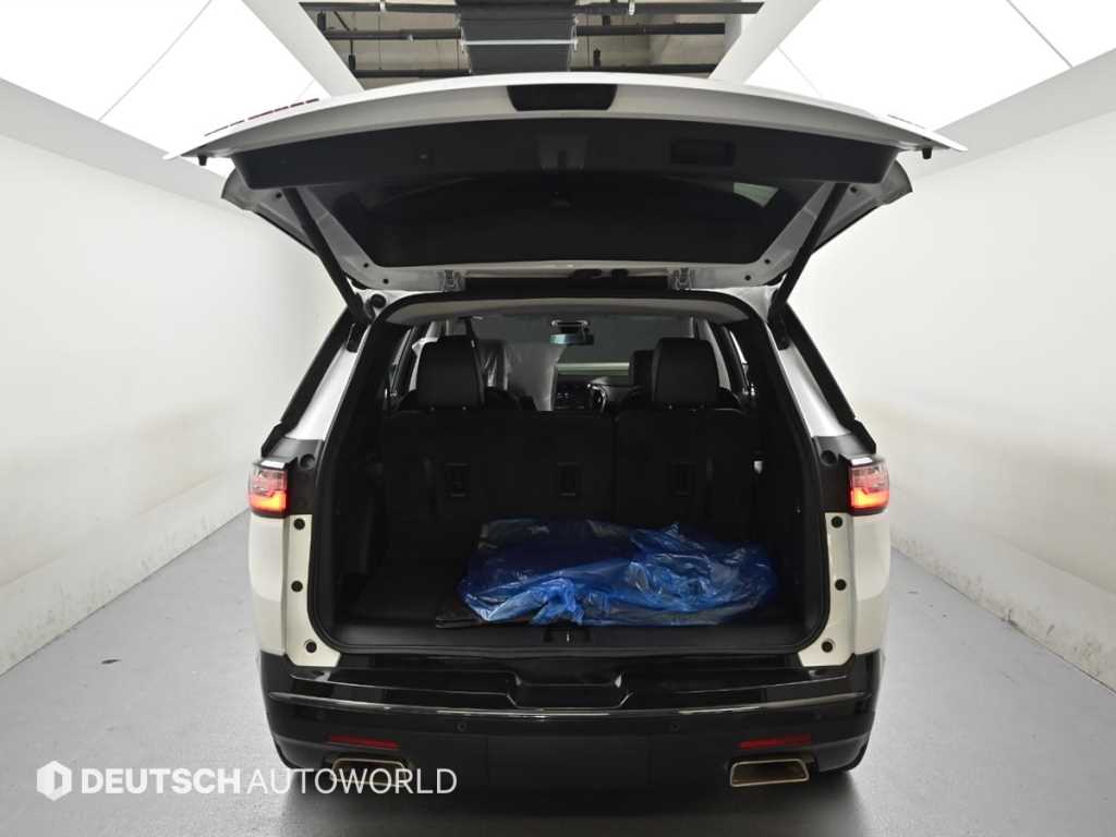 CHEVROLET Traverse — photo 19