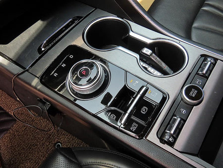 Kia K5 — photo 11