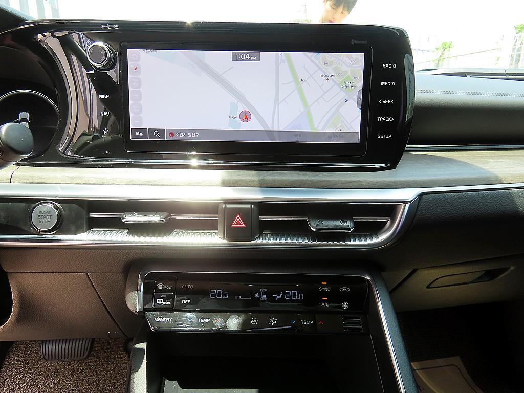 Kia K5 — photo 14